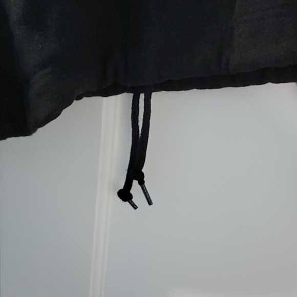 PINK Victoria's Secret Crop Pullover Sweater - Picture 3 of 3